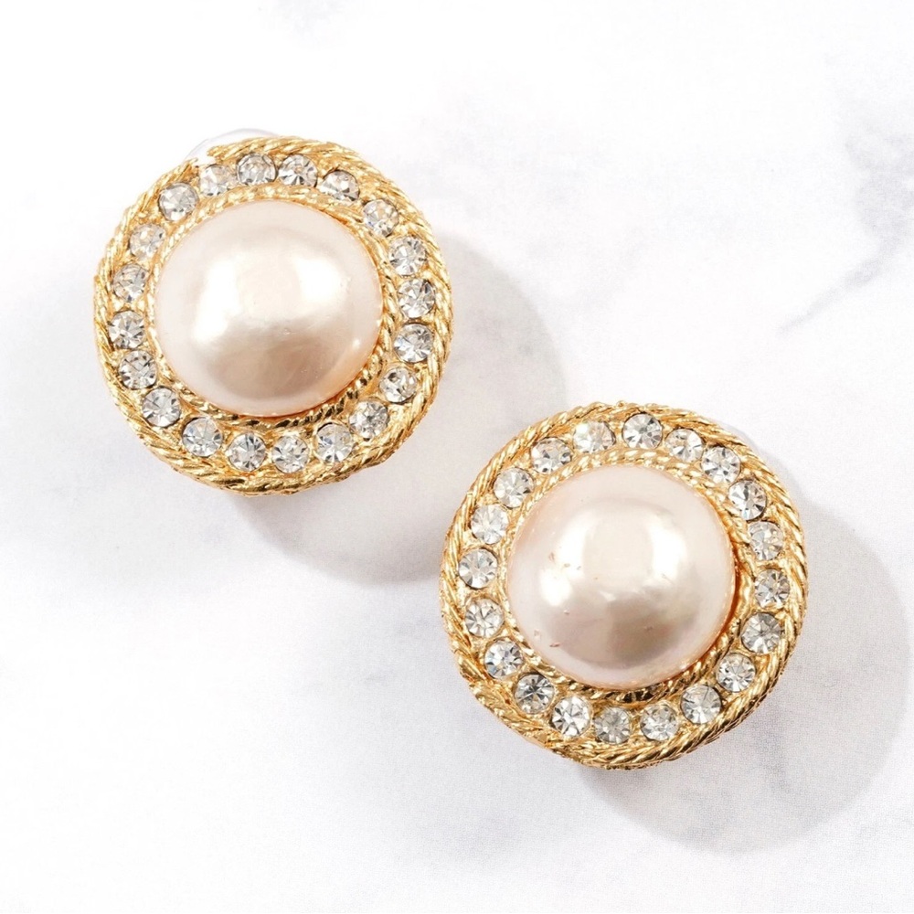 CHANEL Clip Ons Earrings Authentic Gold Plated-Preowned As Is - Picture 5 of 8